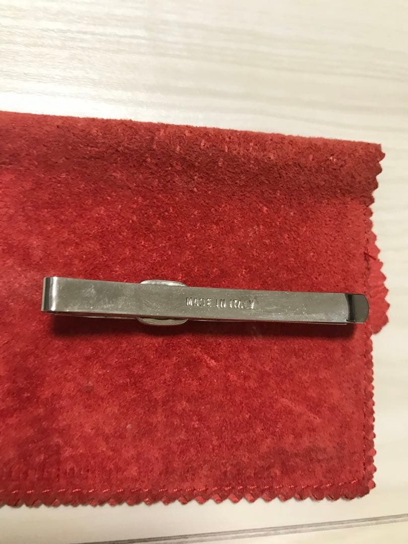 サルヴァトーレフェラガモ　ネクタイピン　イタリア製　メンズ