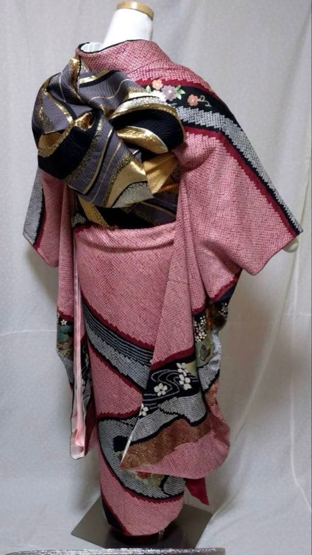 豪華　絞り振袖、長襦袢、半襟、重ね衿　18ー12