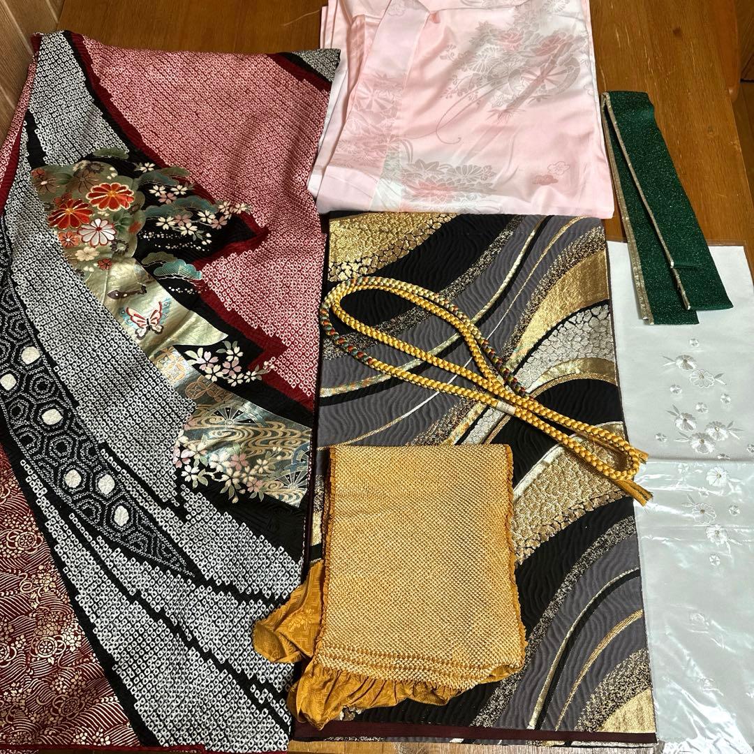 豪華　絞り振袖、長襦袢、半襟、重ね衿　18ー12