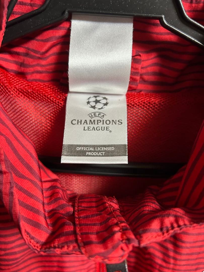 マンチェスター・ユナイテッド ウィンドブレーカー上下セット