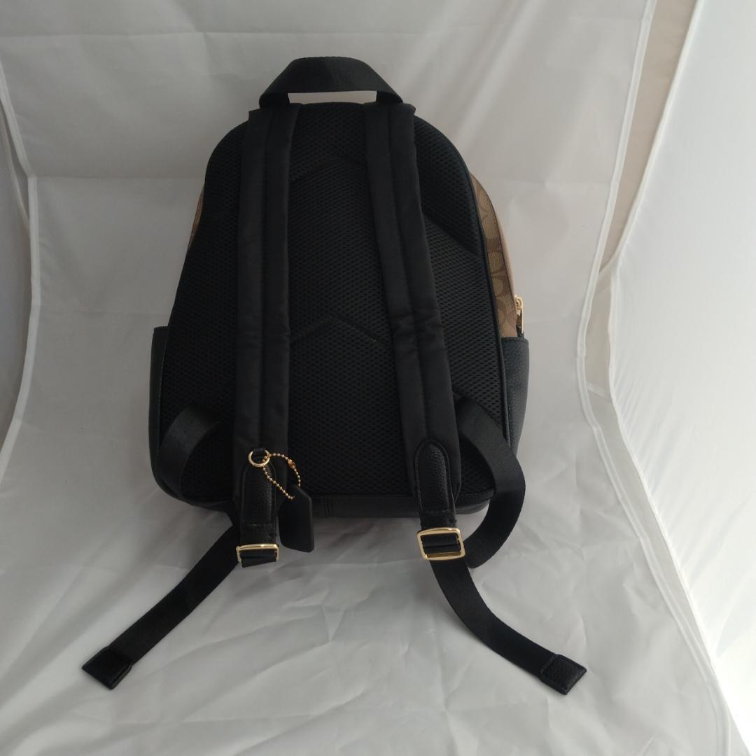 【新品未使用】COACH コーチシグネチャー バックパックリュック茶 C5671