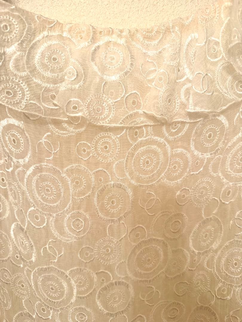 レア　美品シャネル　ホワイトロゴ刺繍ドレス