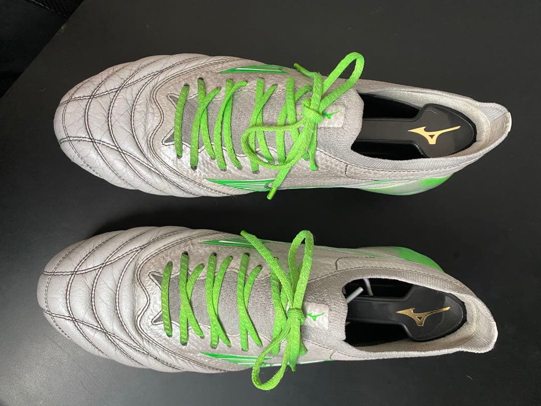 ミズノ　モレリアネオ4β JAPAN 25.5cm