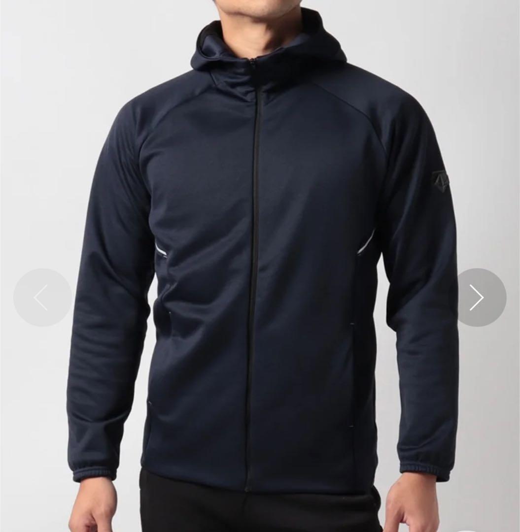 デサント　バリアフリースパーカー