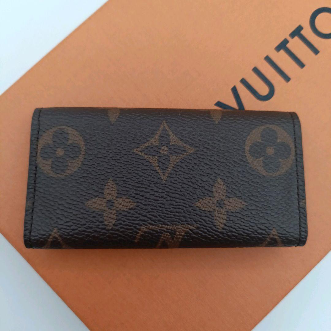 ルイヴィトン モノグラム ミュルティクレ4 キーケース　RFID　ICチップ