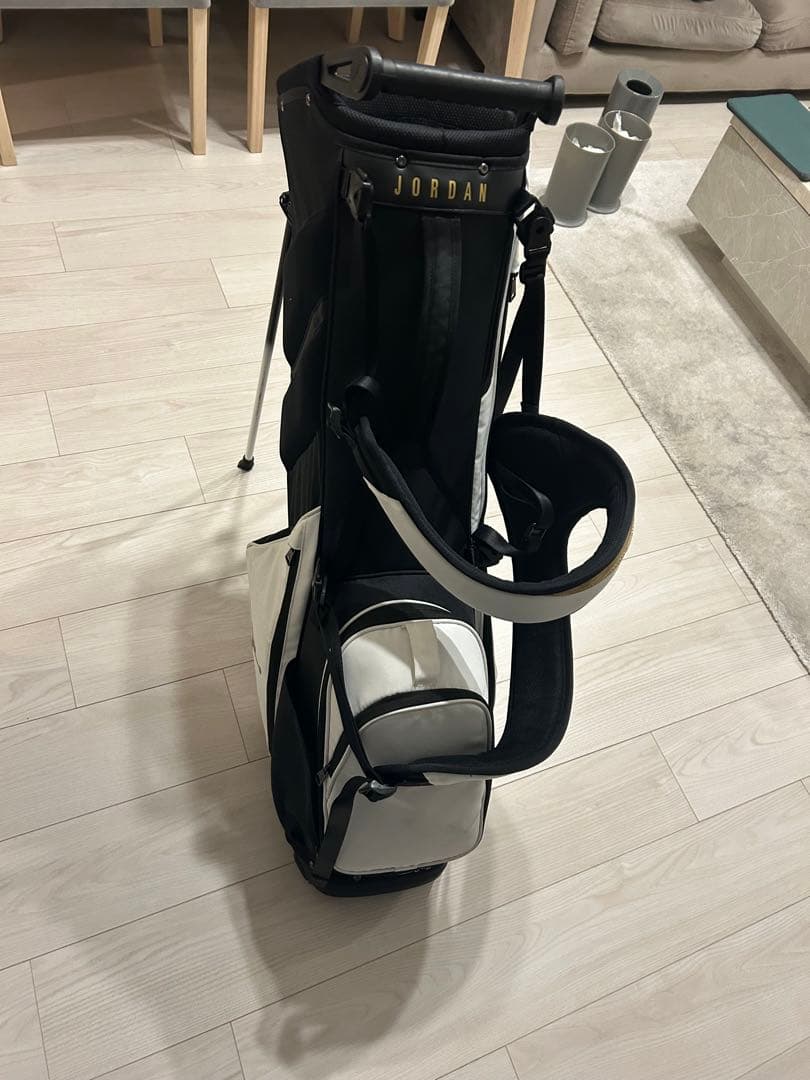 J*H様 JORDAN キャディバッグ ホワイト/ブラック/ゴールド