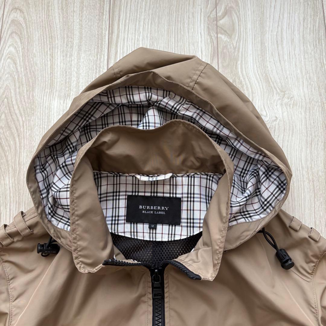 【美品】バーバリーブラックレーベル ブルゾン M ベージュ ノバチェック 春服