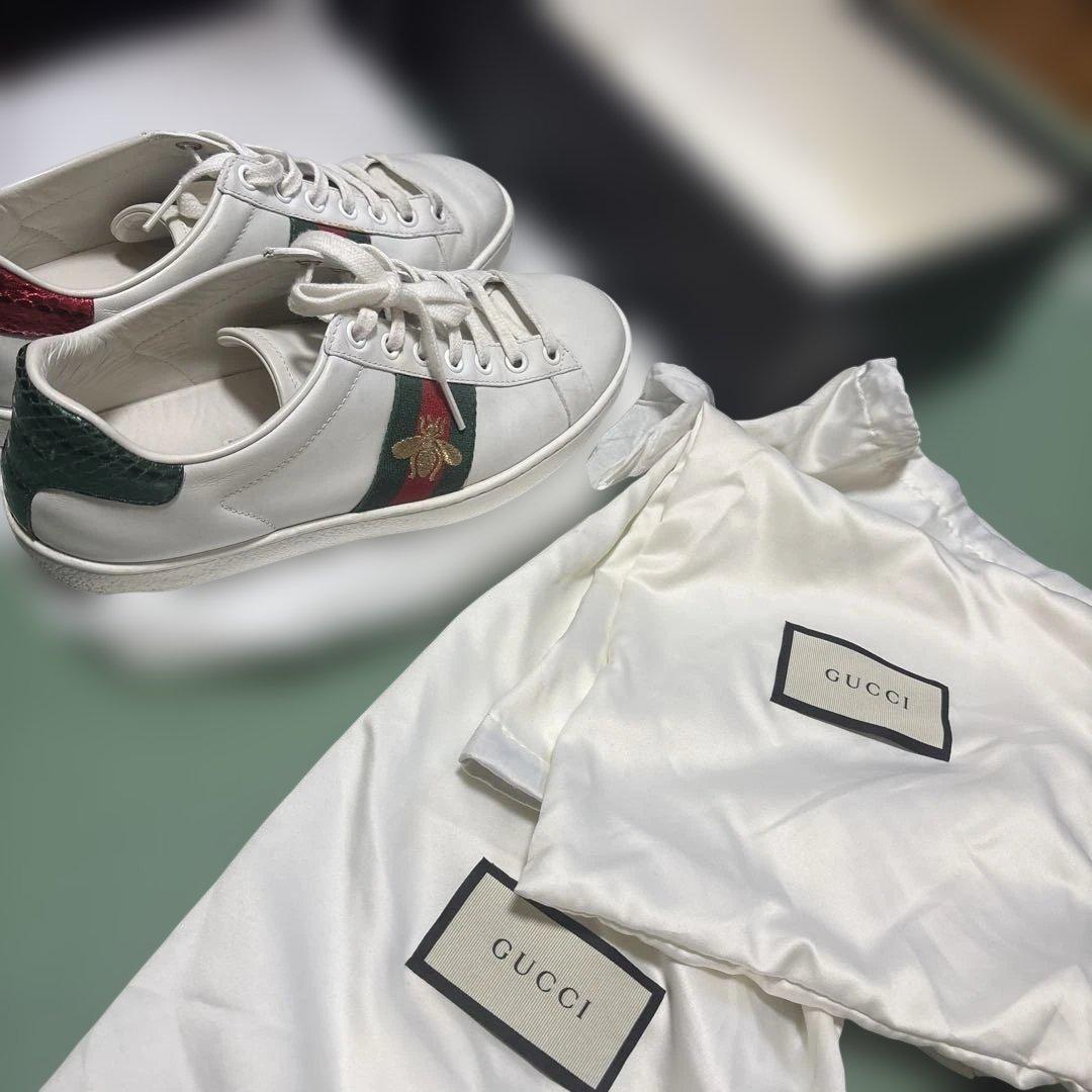 Gucci ホワイトレザー スニーカー