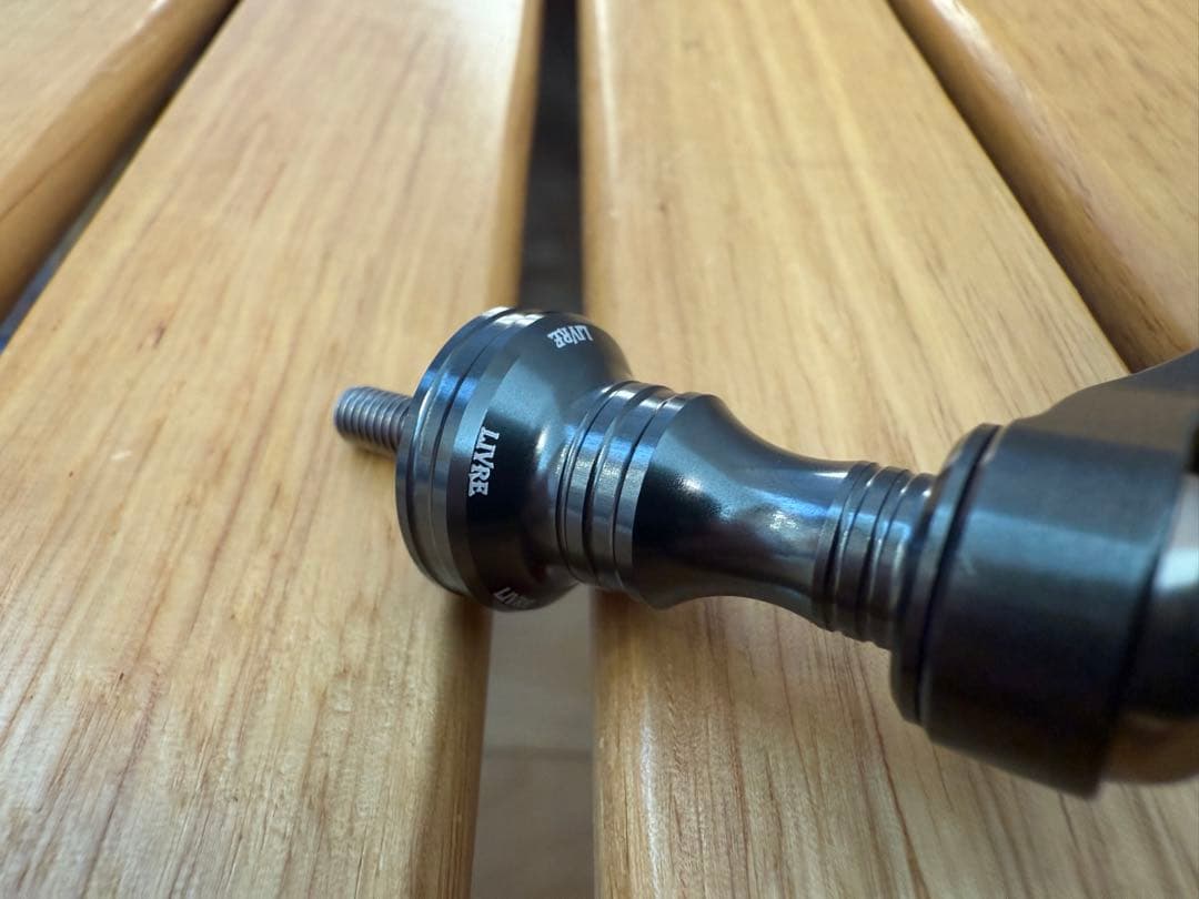 LIVRE リブレ ライトアーム58 EP37 シマノ 左巻きカスタムハンドル