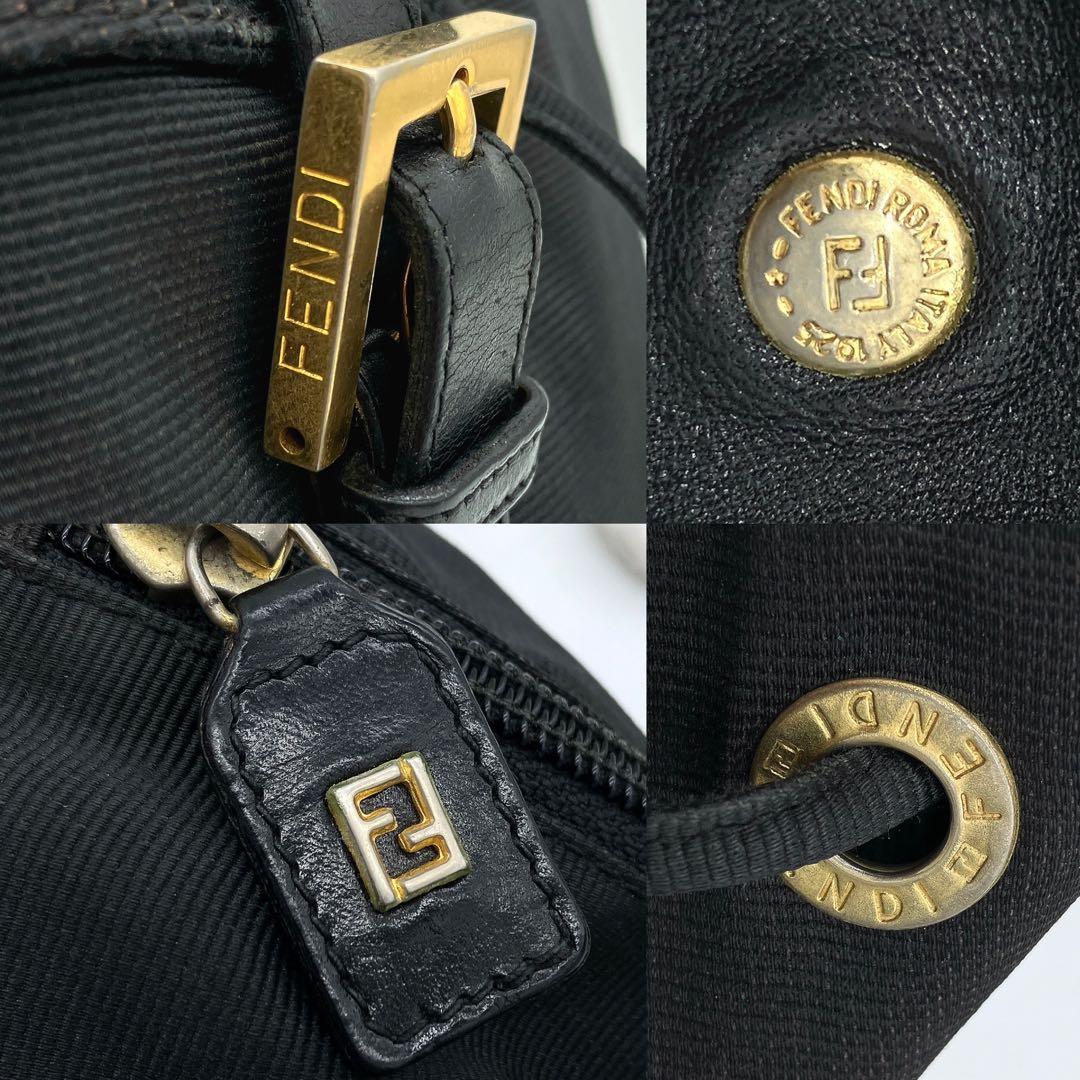 【FENDI】リュック　バックパック　ゴールド金具　ロゴライン　ブラック