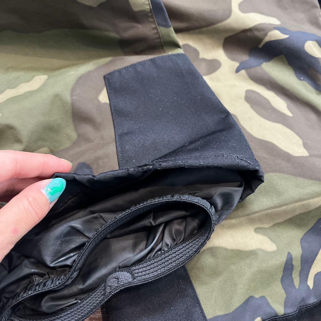 大幅値引きしました　ノースフェイス　スキーウェア　140セットアップ　　男の子