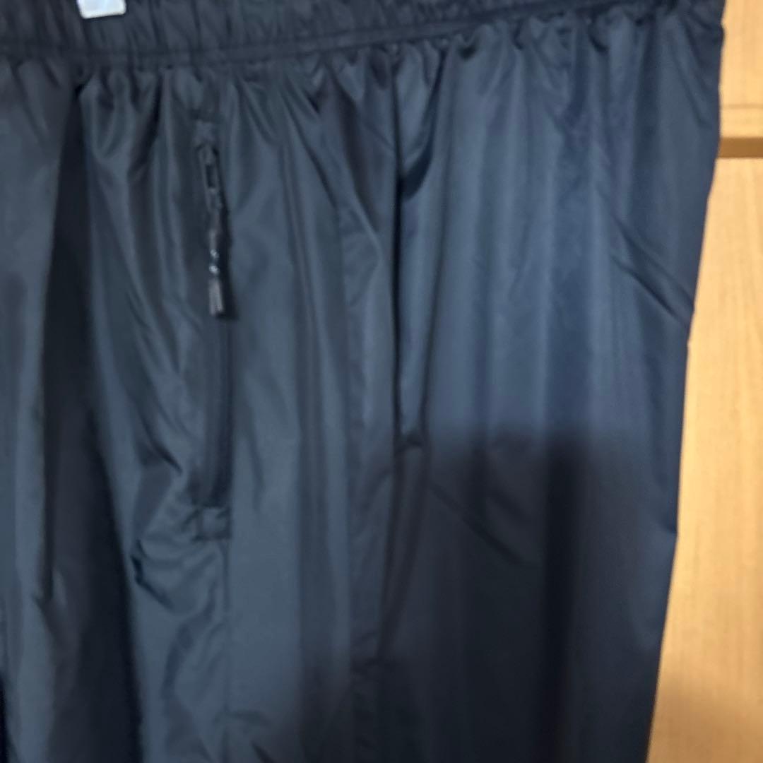 美品　アンダーアーマーRUSHウインドブレーカーセットアップ　M