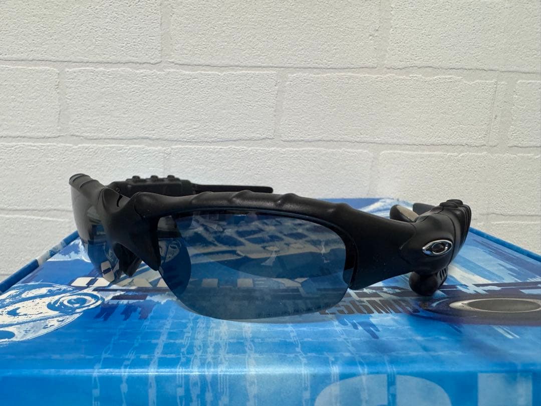 OAKLEY THUMP 256MB ブラック コレクション保管品