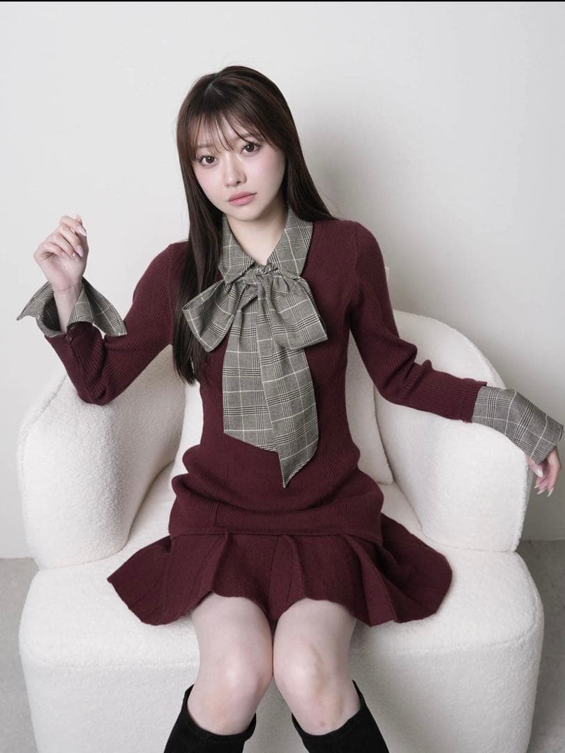 新品 LIP SERVICE フロントZIPニットプリーツワンピース