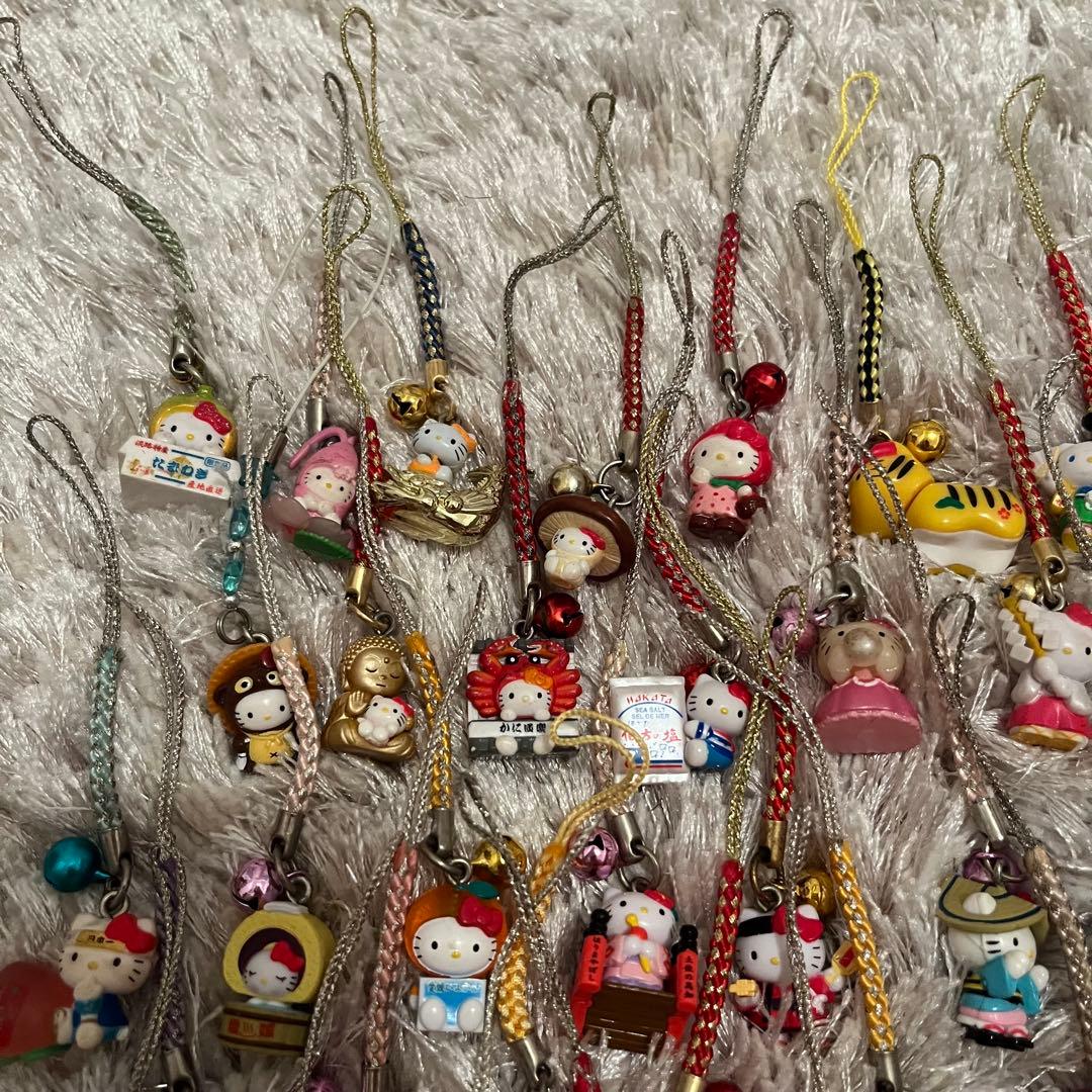 ご当地ハローキティ　ストラップ　49個セット