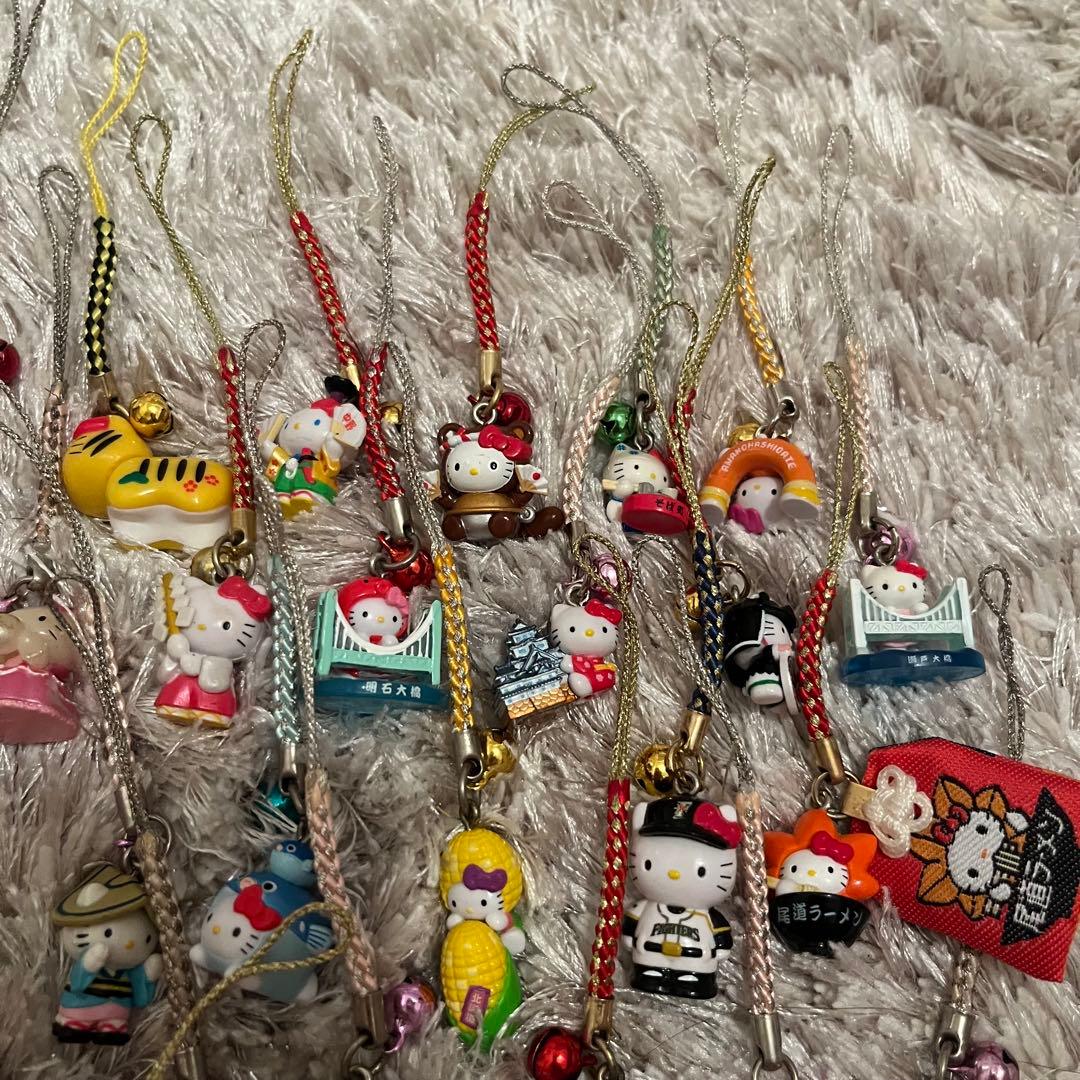ご当地ハローキティ　ストラップ　49個セット