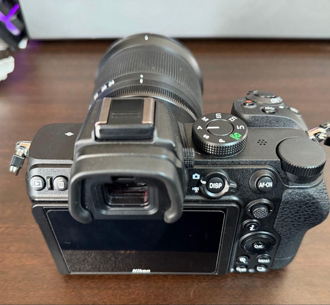 ニコン　nikon z5 + レンズ　24-70 F4s セット