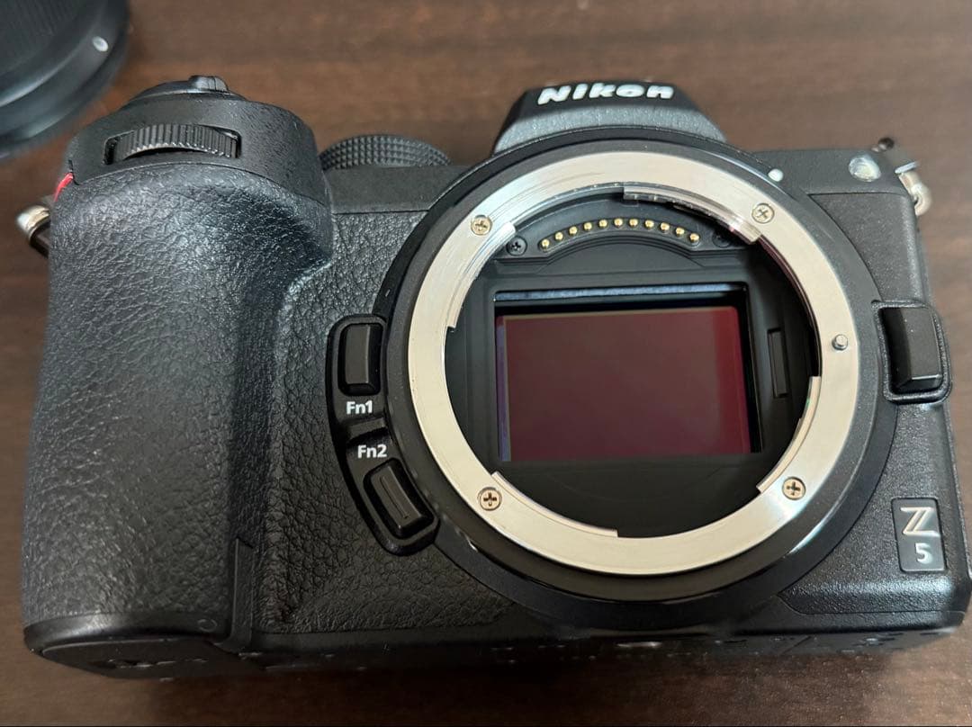 ニコン　nikon z5 + レンズ　24-70 F4s セット