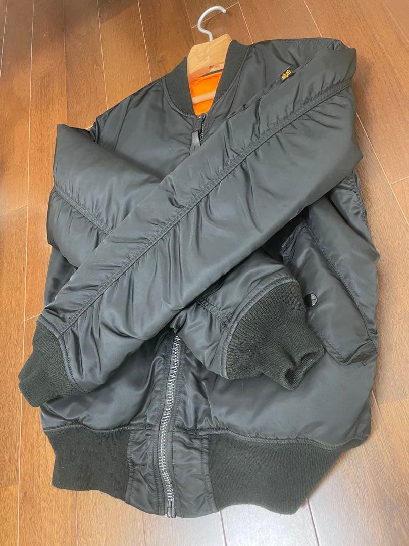 MA-1フライトジャケット ブラック　アルファ　Lサイズ　ジャパンスペック