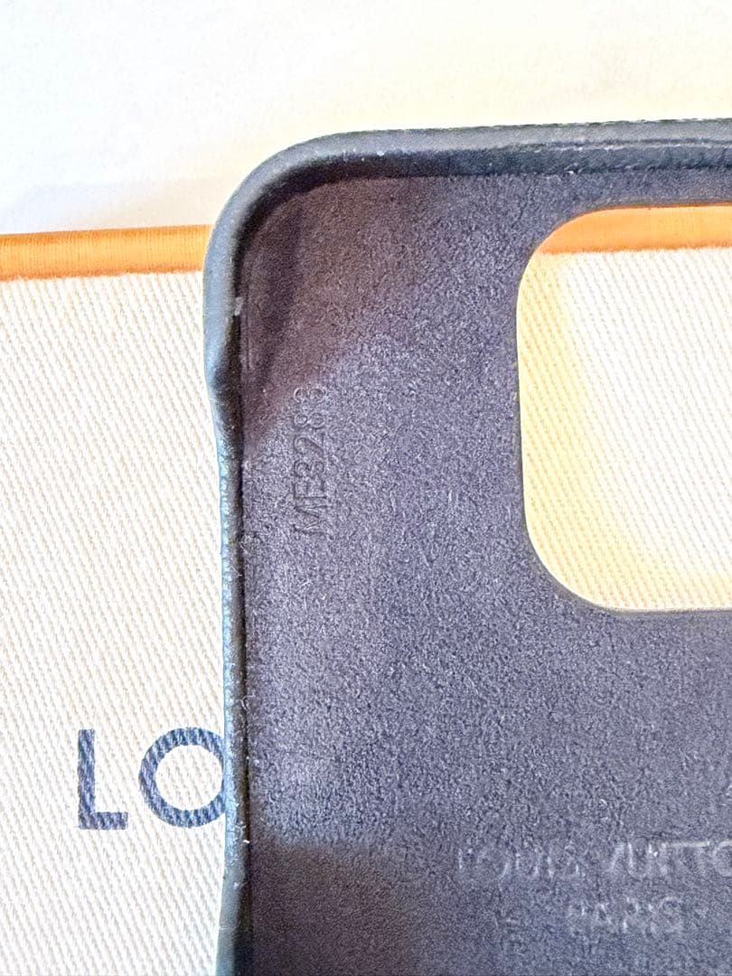 ルイヴィトン iPhone15Pro モノグラム スマホケース バンパー カバー