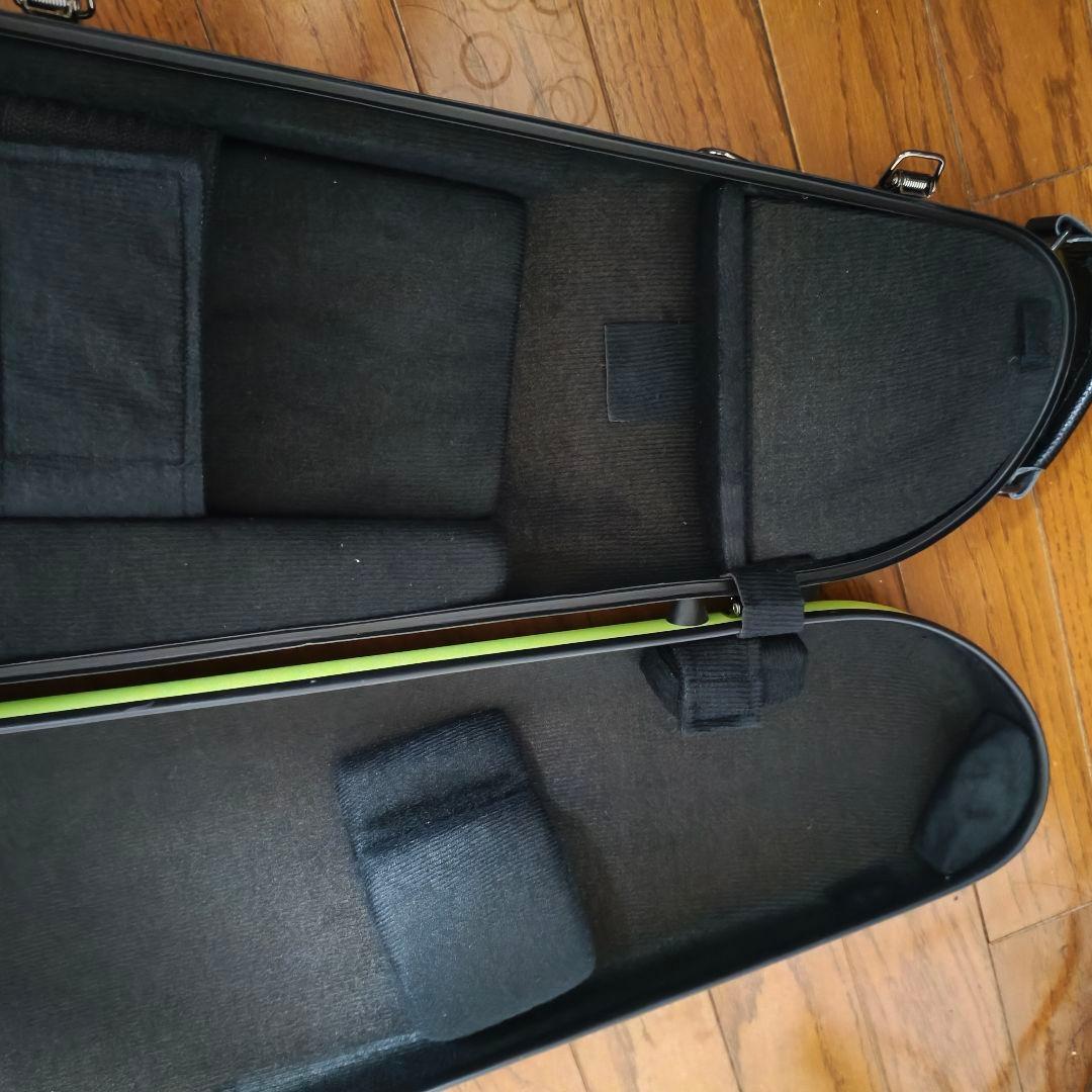 C.C.シャイニーケースⅡ テナートロンボーン用 アップルグリーン