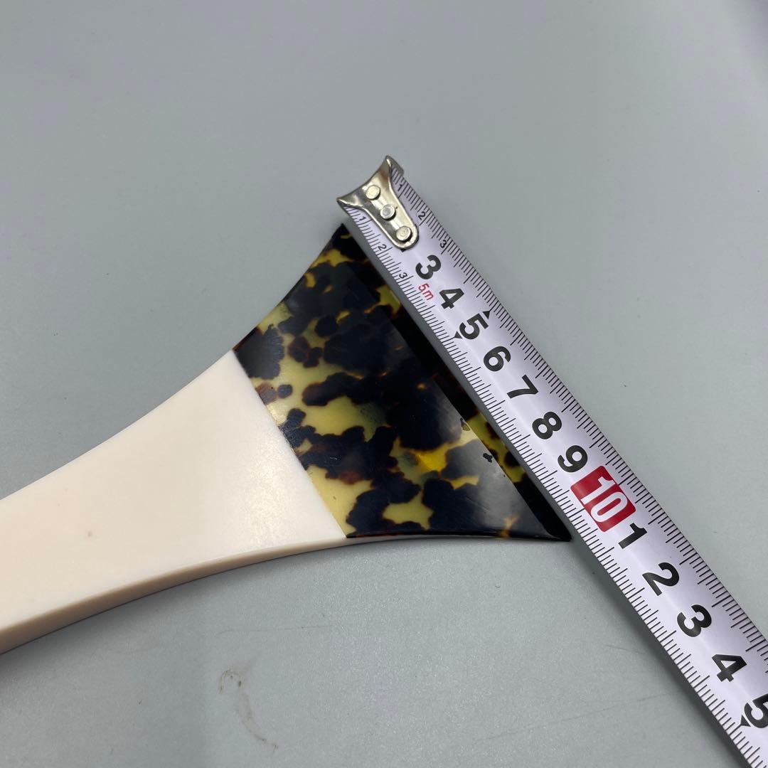 239ヴィンテージ 天然素材　三味線バチ　重さ約106g