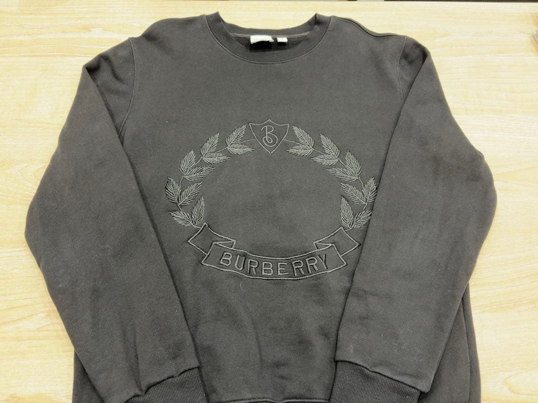 BURBERRY ブラック クルーネック トレーナー S