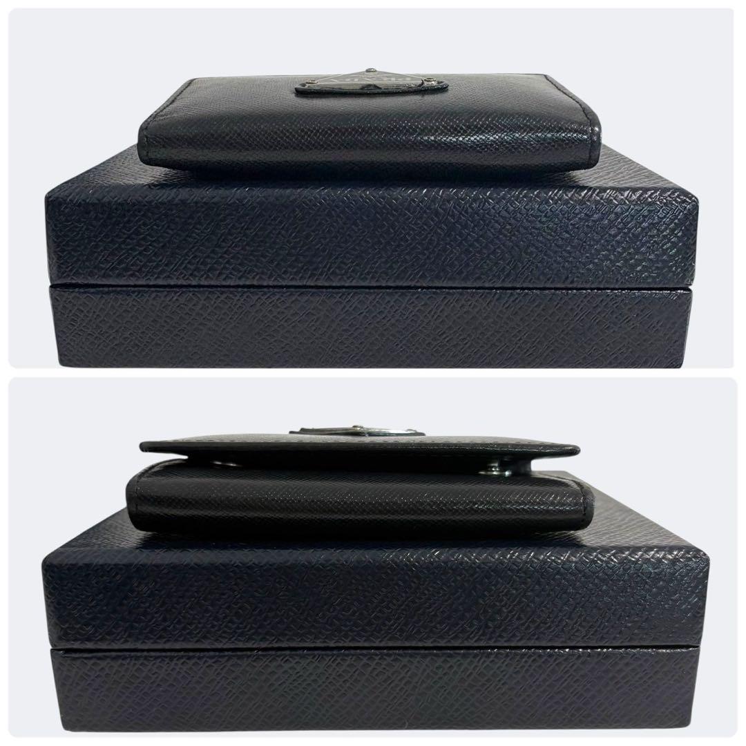 美品✨ プラダ　6連 キーケース　三角ロゴ　サフィアーノレザー　ブラック