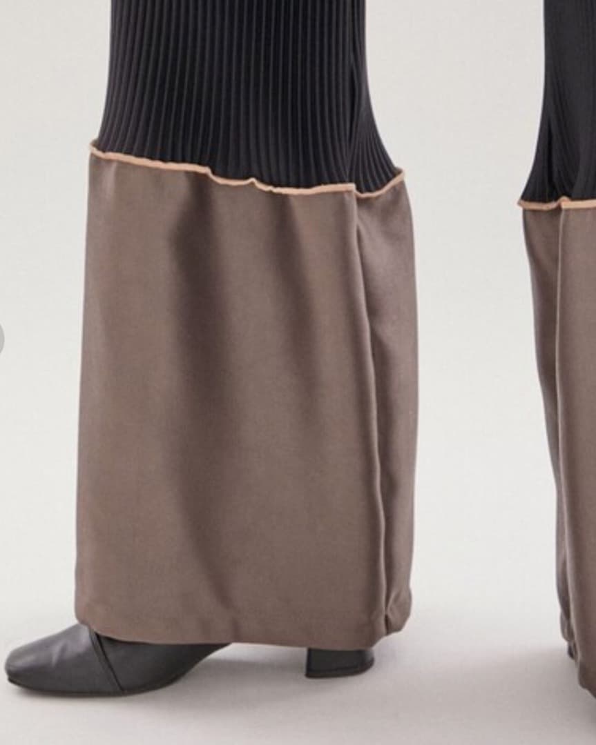 【kotoha yokozawa】プリーツフレアワイドパンツ/ブラック