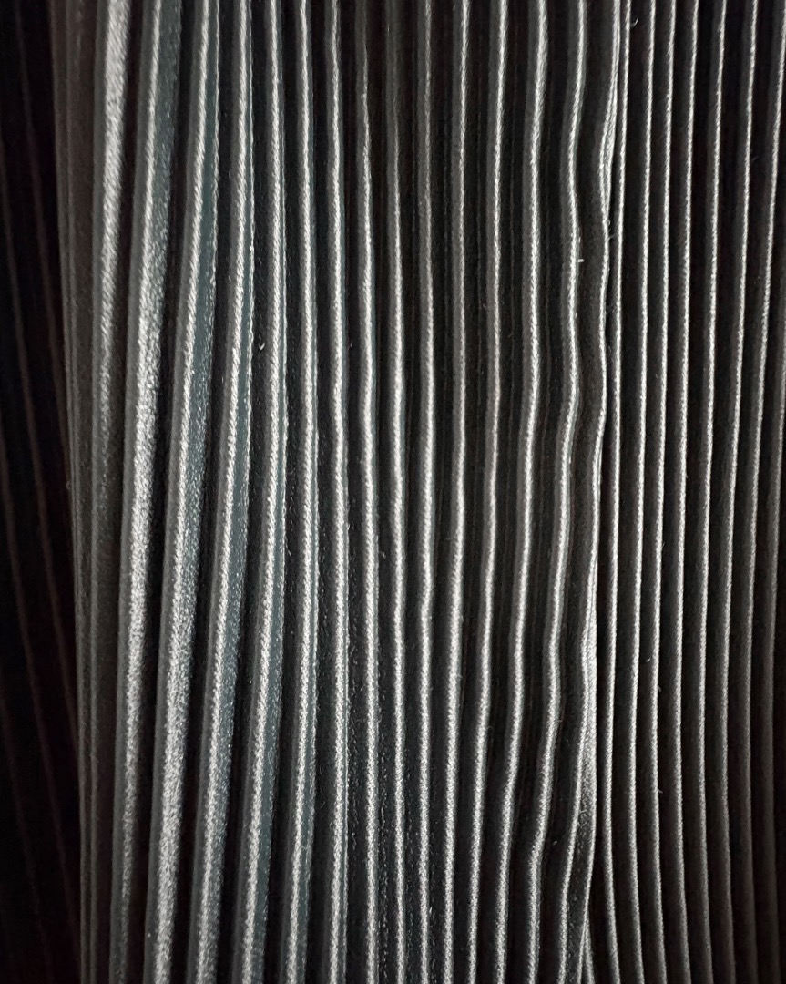 【kotoha yokozawa】プリーツフレアワイドパンツ/ブラック