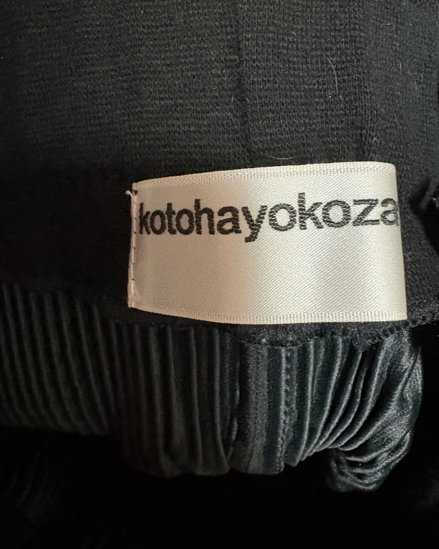 【kotoha yokozawa】プリーツフレアワイドパンツ/ブラック