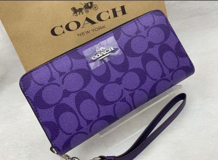 新品未使用コーチ長財布ストラップ付きパープルレディースメンズ送料無料即日発送