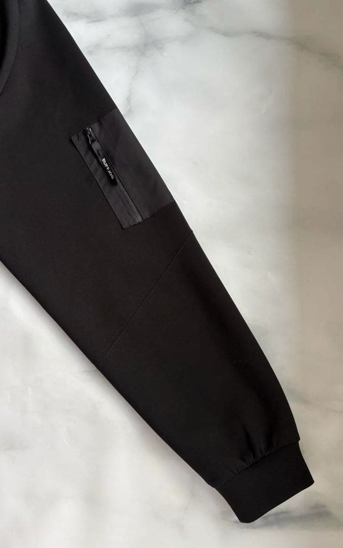 ラフロッグRUFLOG RAGLAN EASY MOVE HOODIEブラックL