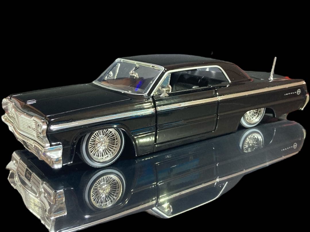 Jada Toys《 '64 シボレー インパラ ローライダー 黒 》 #開封品