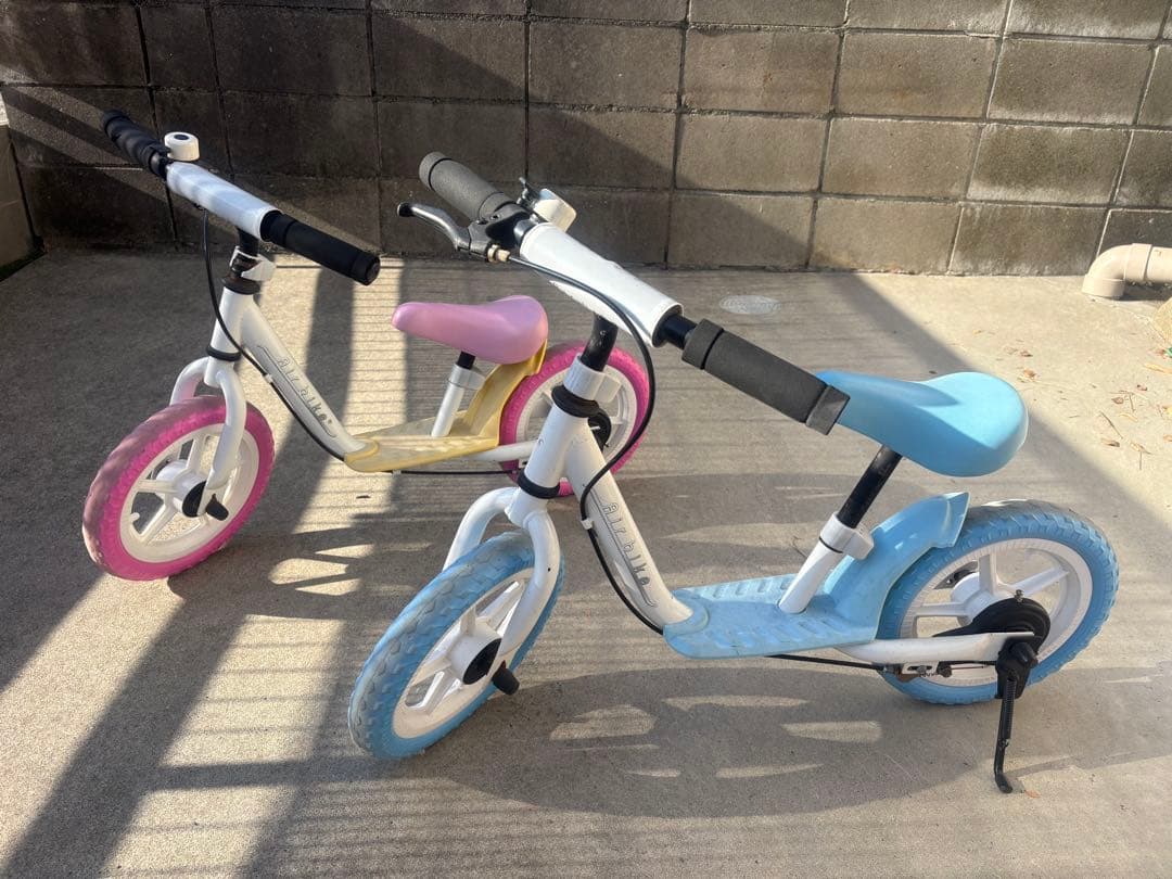 STRIDER バランスバイク ブラック ピンクカスタマイズ カスタム