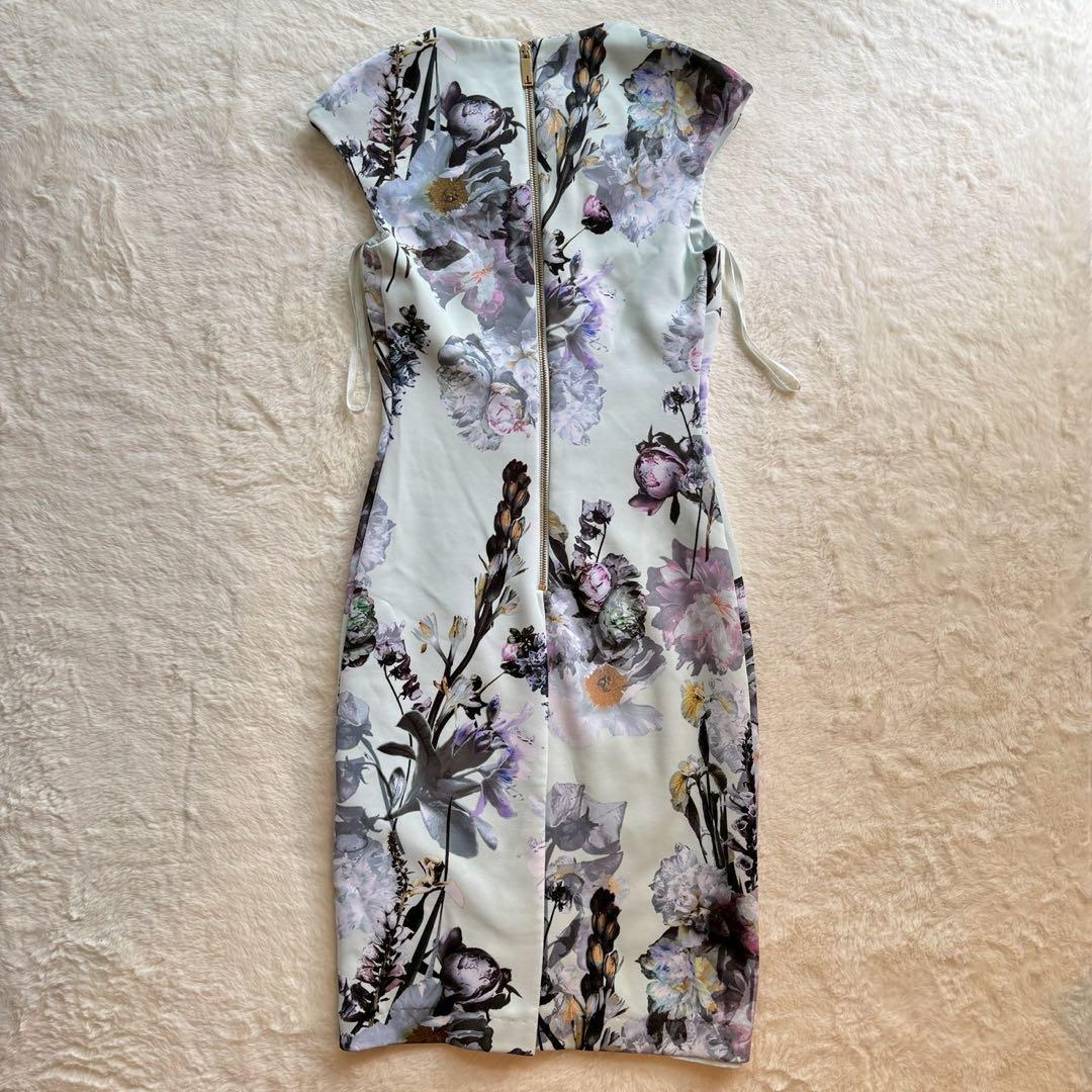 極美品✨TED BAKER フラワー 花柄ワンピース　ミント
