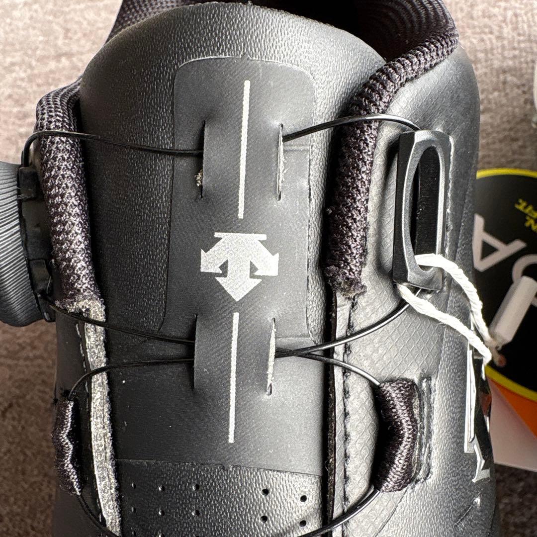 ◼️新品未使用　デサントBOA ゴルフシューズ 女性用 24.5cm