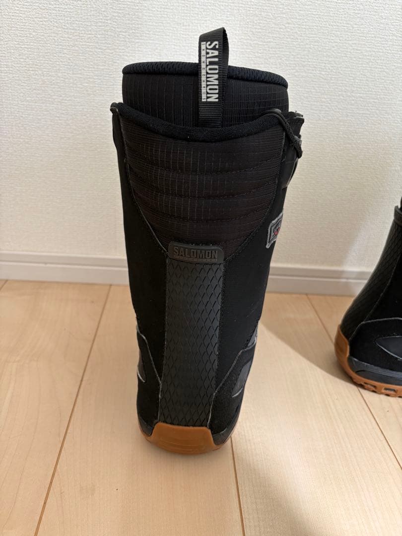 スノーボード（バートン）、ビンディング（バートン）、ブーツ（サロモン）、ゴーグル