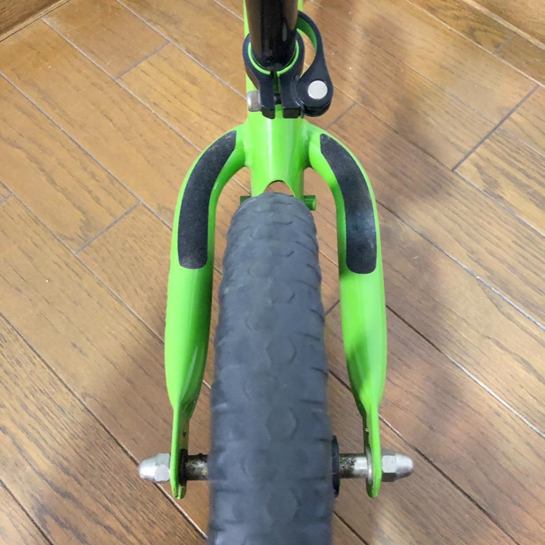 STRIDER ストライダー スポーツ　黄緑　12インチ