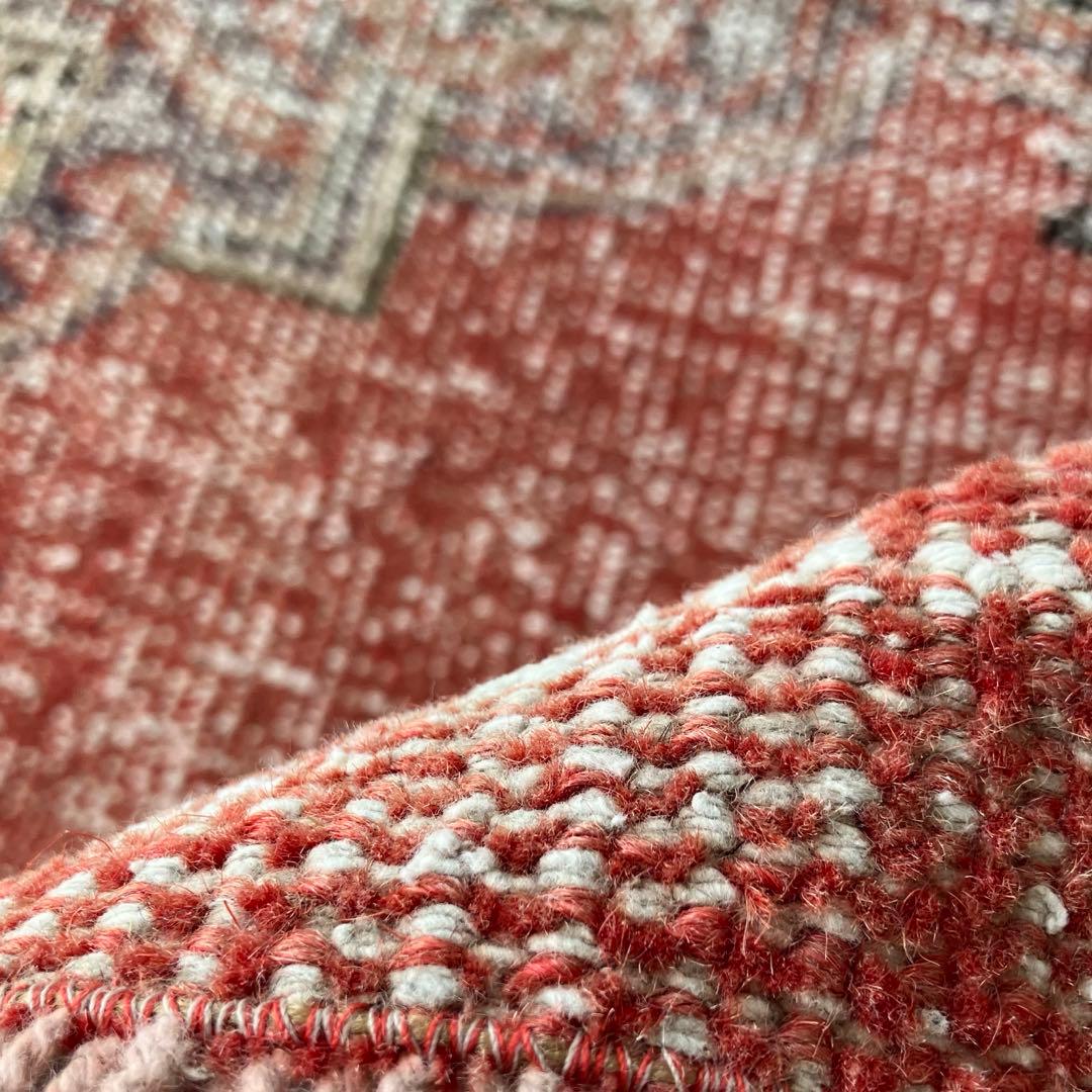 シャビーレッドコーラル116×174ブラック メダリオン トルコ