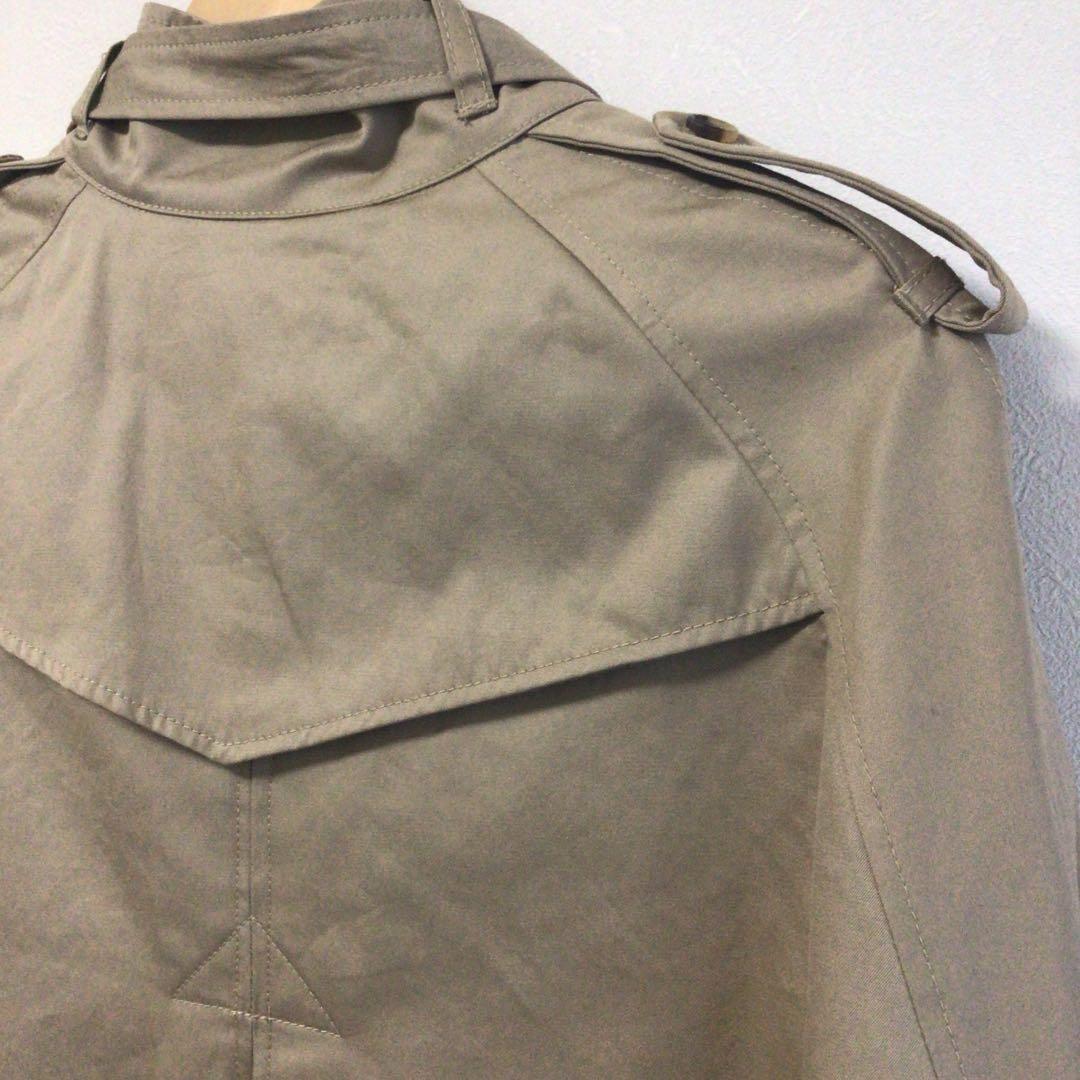 アダムエロペ　ベージュ　ダブルブレスト　ケープ　トレンチポンチョ　コート