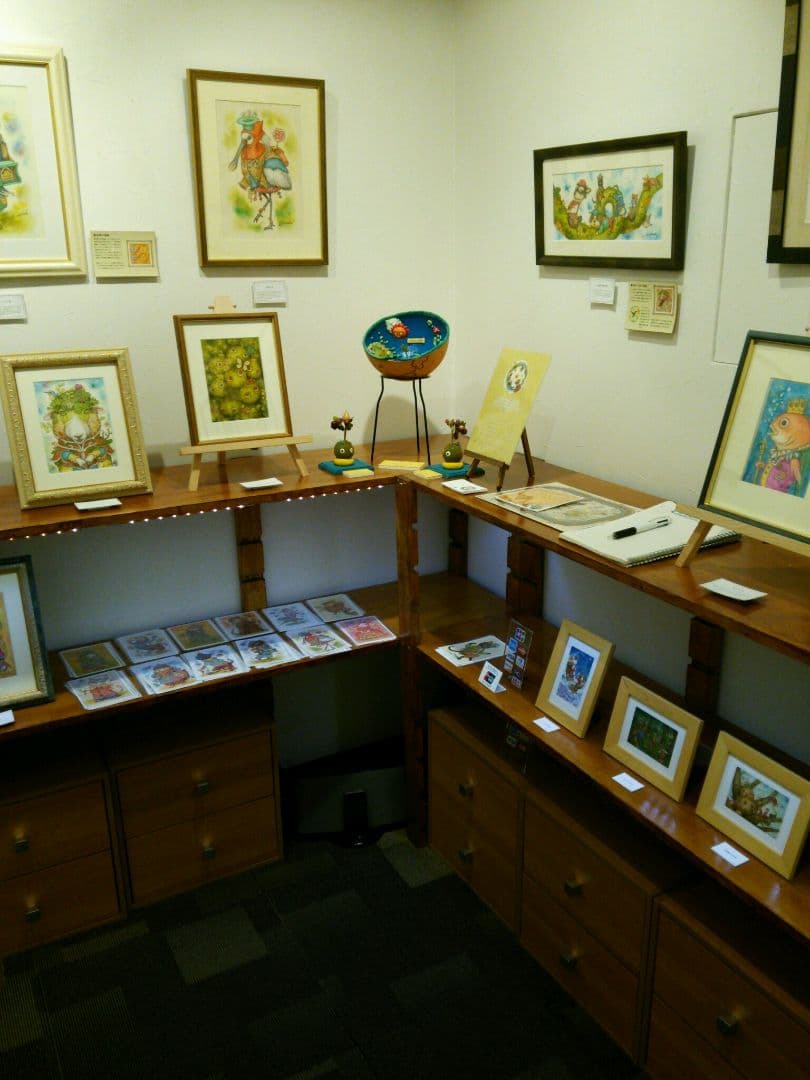 【原画】『大陸間移動装置』（絵画　動物　チワワ　黒猫　植物　龍　苔　蛇）