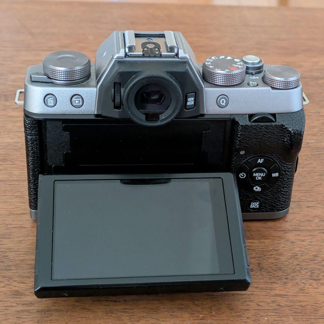 【こーだい】FUJIFILM X-T100 レンズ XC15-45mm