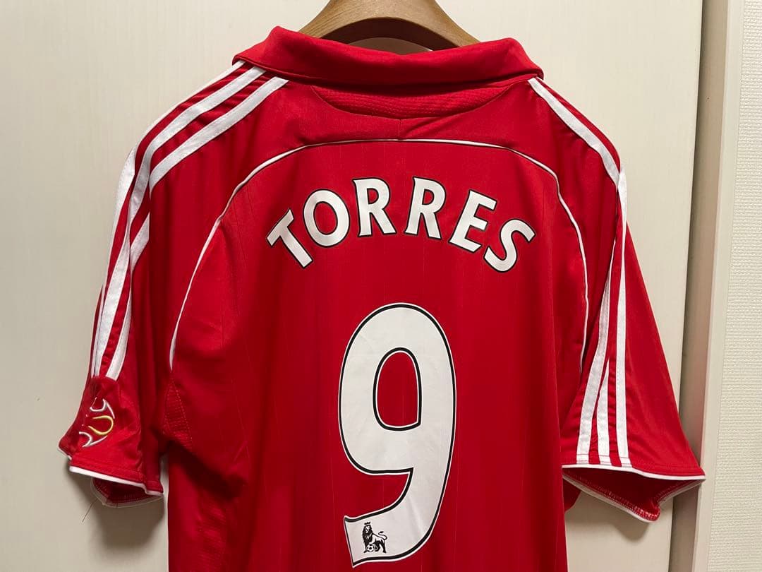 adidasイングランドリバプールユニフォーム