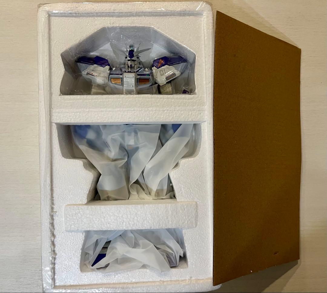 L BUILD Hi-νガンダム メタルビルド