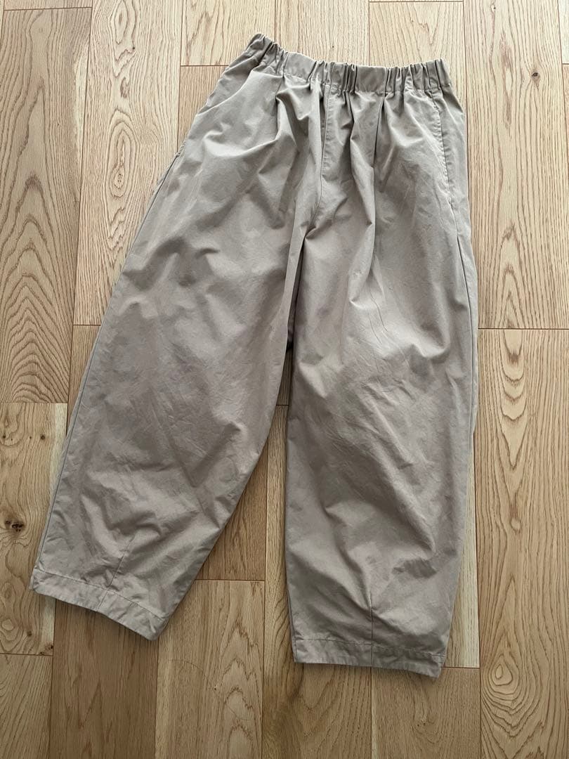 かぐれ　コットンクロップドパンツ　ベージュ