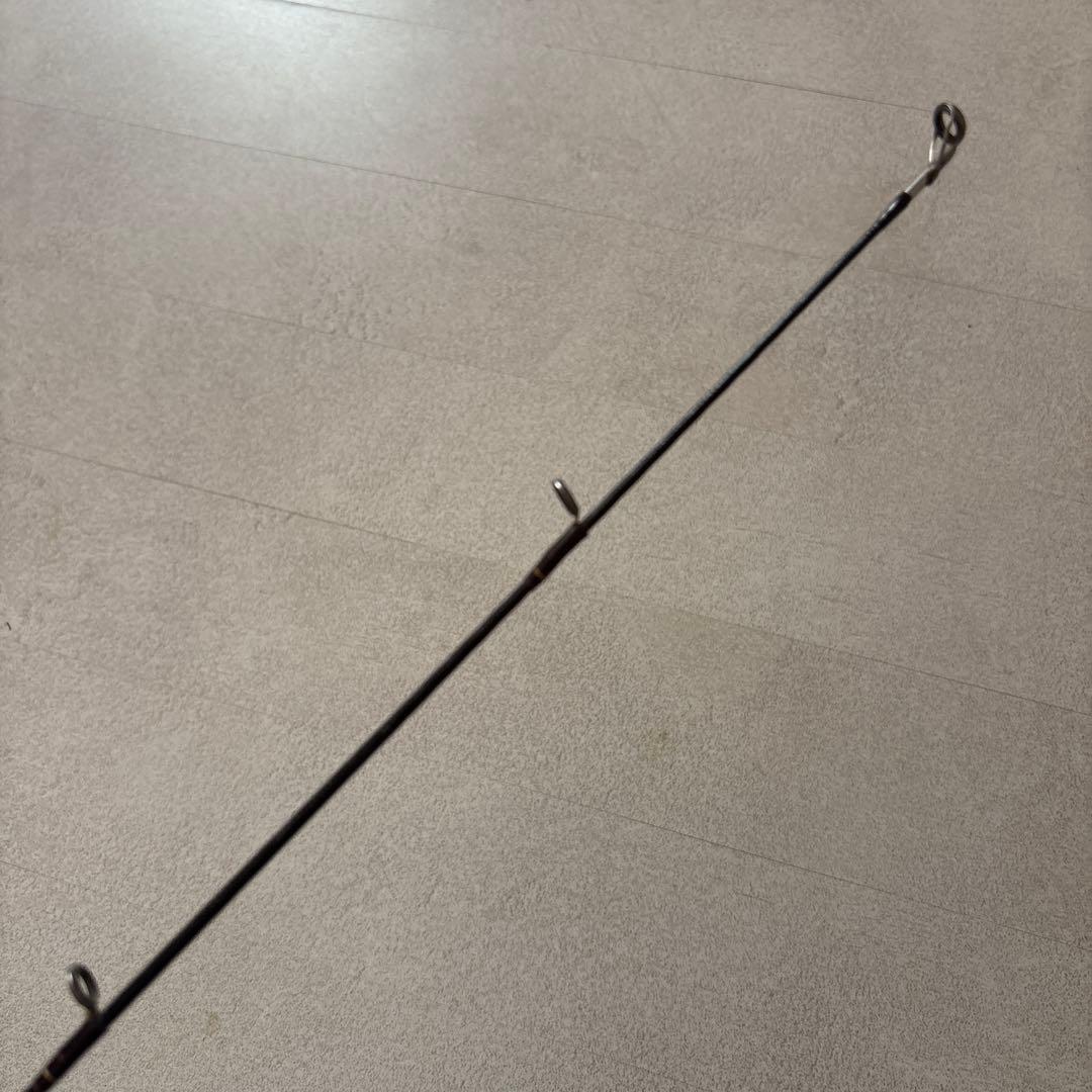 スコーピオン　シマノ　シャウラ　1581F-1 SHIMANO 着払い