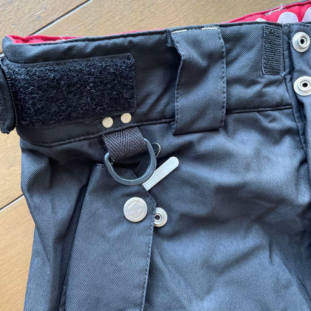 スノーボードパンツ　ブラック