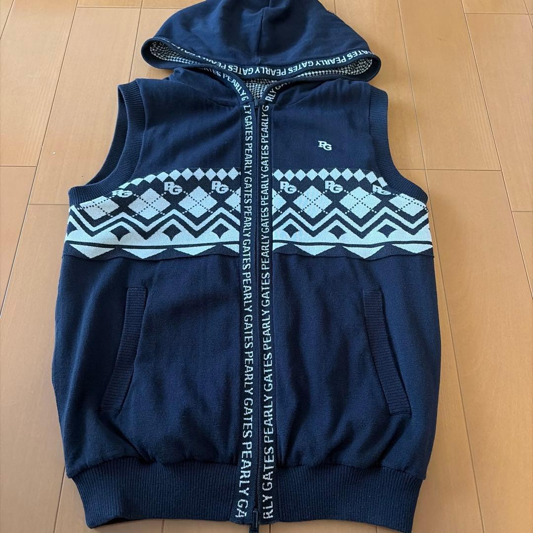 パーリーゲイツフード付きレディースベスト