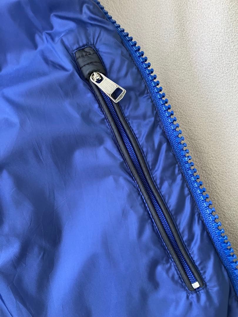 レア商品】 MONCLER THOULE GIUBBOTTO ダウンジャケット - メルカリ